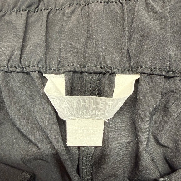 Athleta Pants Womens 6 Skyline Pant II Black Pleated Hi-Rise Cargo Zipper Pocket - Picture 5 of 14